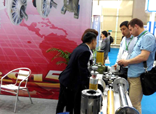 天機(jī)傳動(dòng)參展2015年華南國際印刷展