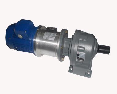 臺機(jī)K37減速機(jī)木材破碎機(jī)?安裝注意要點